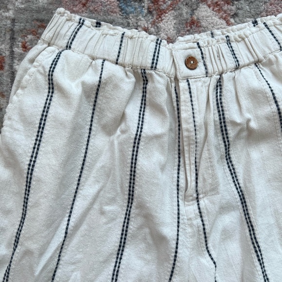 Cute Roxy Shorts - Picture 3 of 5